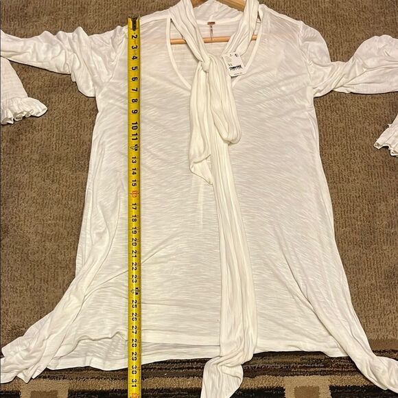 Free People White Flowing Blouse - Picture 12 of 12